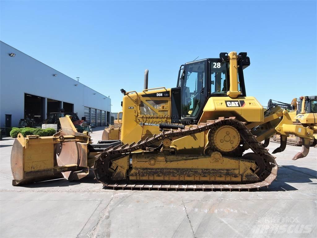 CAT D6NLGP Buldozéry
