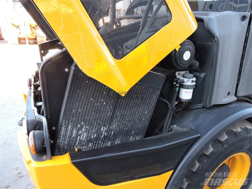 JCB 406 Kolesové nakladače
