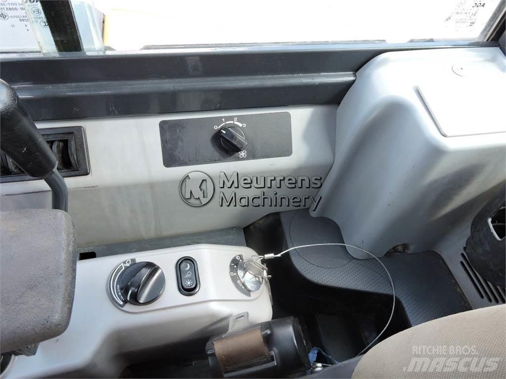 Komatsu PC35 Stavebníctvo - ostatné