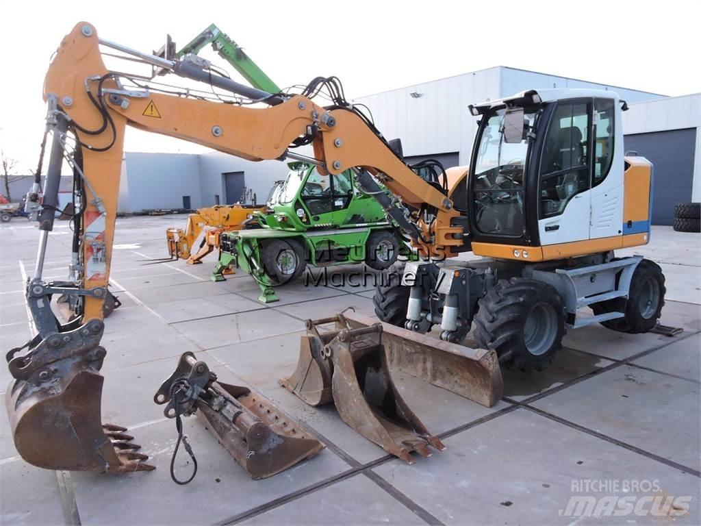 Liebherr A910 Kolesové rýpadlá