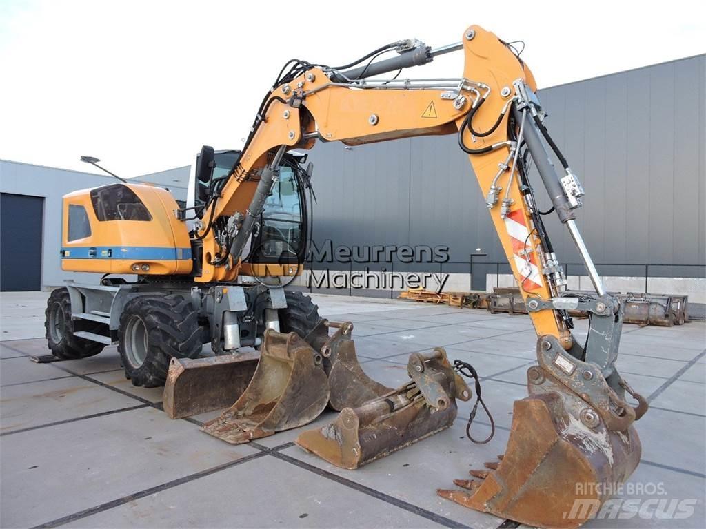Liebherr A910 Kolesové rýpadlá