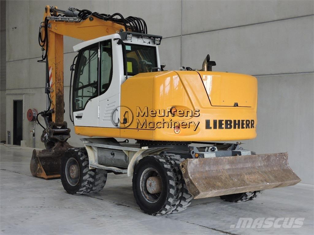 Liebherr A918 Kolesové rýpadlá
