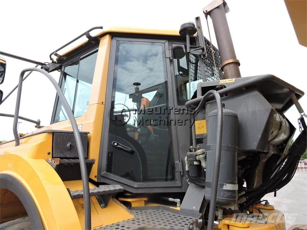 Volvo A25F Kĺbové nákladné autá