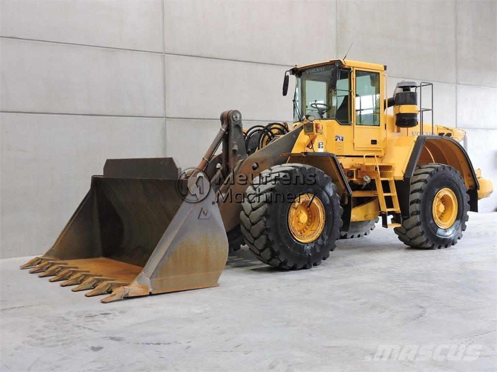 Volvo L180E Kolesové nakladače