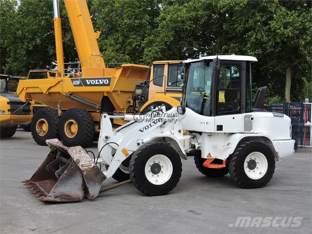 Volvo L30G + FORK Kolesové nakladače