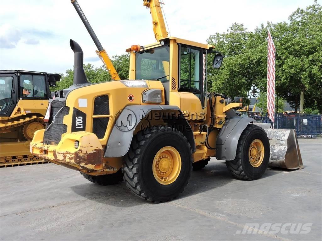 Volvo L70G Kolesové nakladače