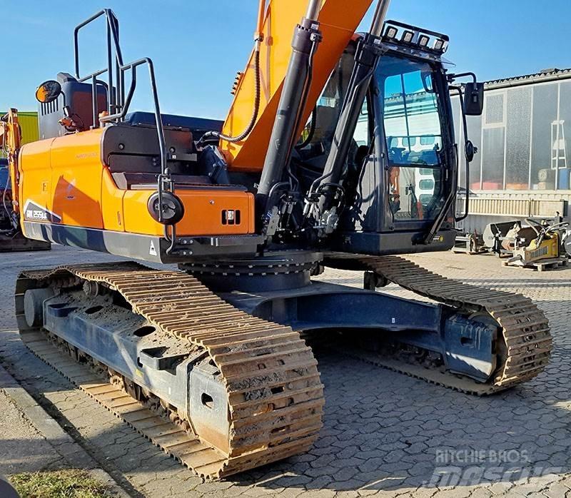 Develon DX 255 LC-7 Pásové rýpadlá