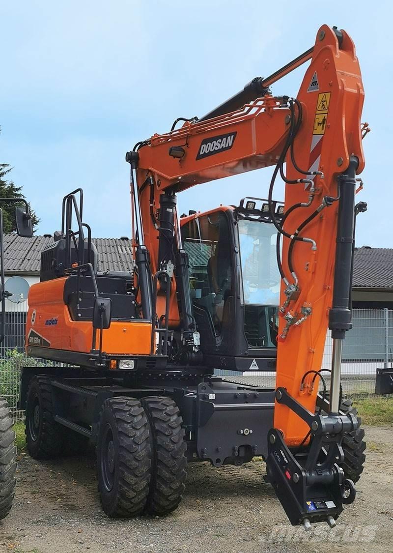 Doosan DX 160 W-7 Kolesové rýpadlá