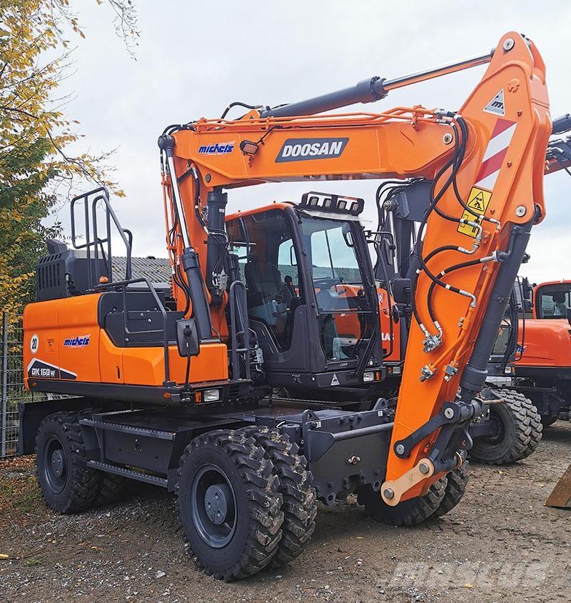 Doosan DX 160 W-7 Kolesové rýpadlá