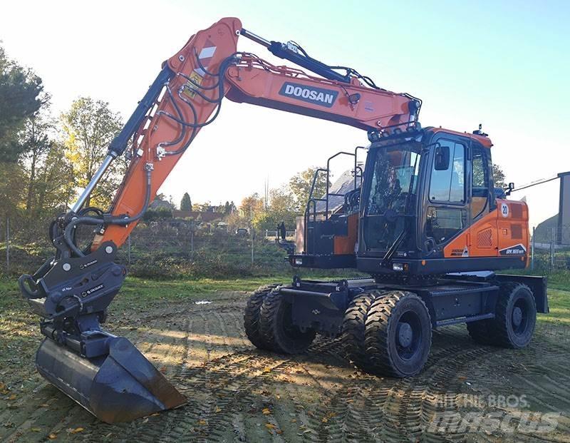 Doosan DX 165 WR-7 Kolesové rýpadlá