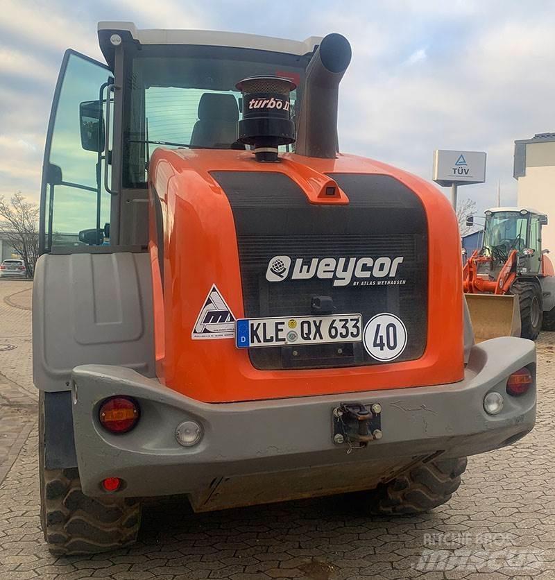 Weycor AR 660 Kolesové nakladače