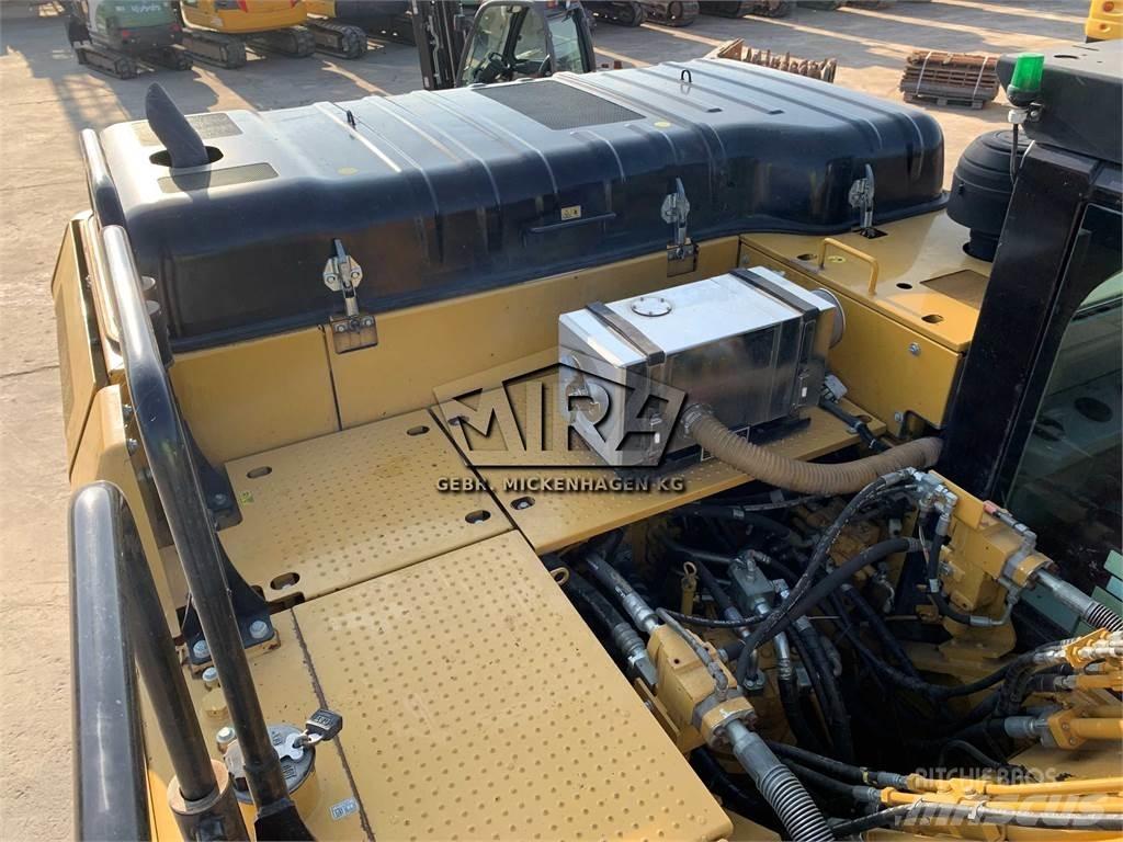 CAT 326F LN Pásové rýpadlá