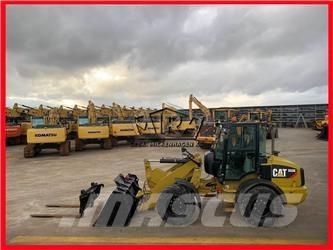 CAT 908 M Kolesové nakladače