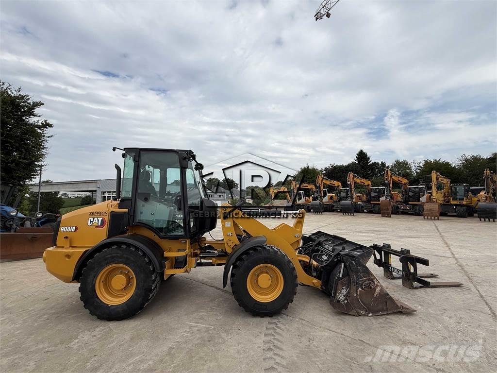 CAT 908 M Kolesové nakladače