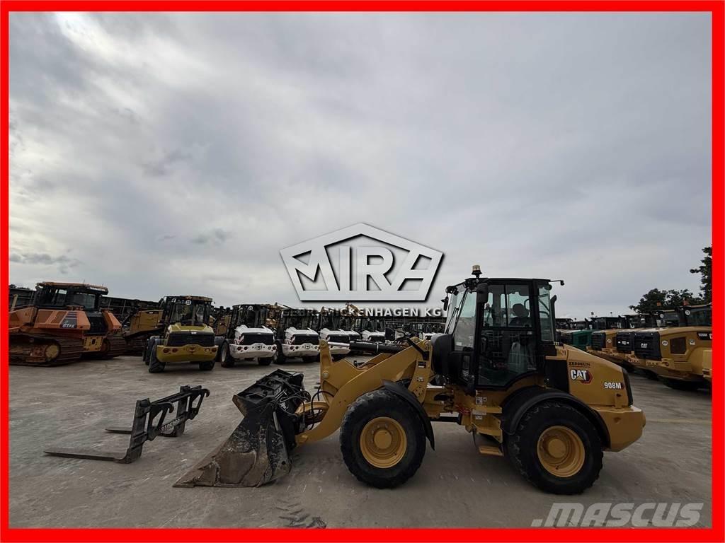 CAT 908 M Kolesové nakladače