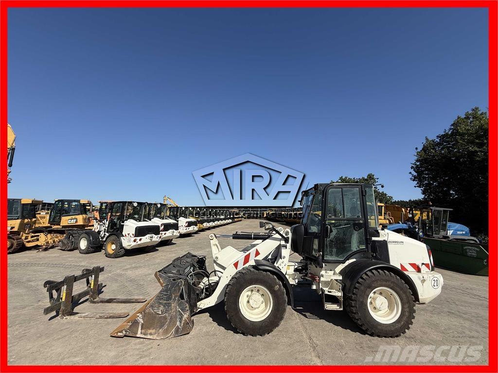 CAT 908 M Kolesové nakladače