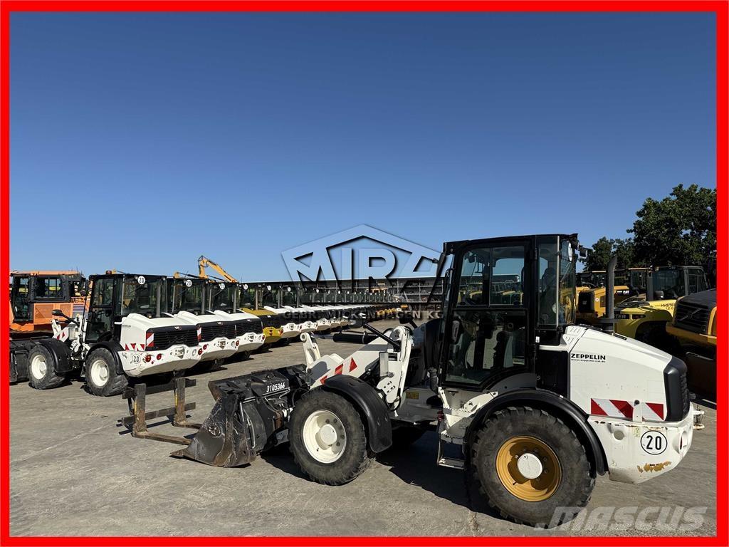 CAT 908 M Kolesové nakladače