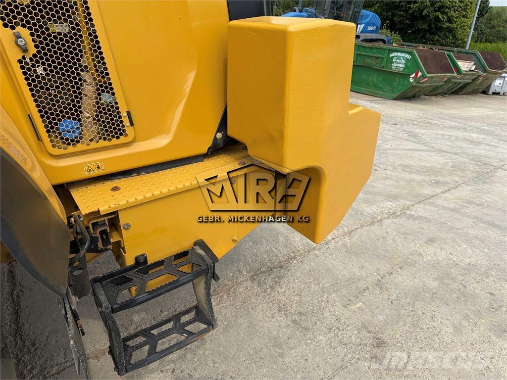 CAT 972M XE Kolesové nakladače