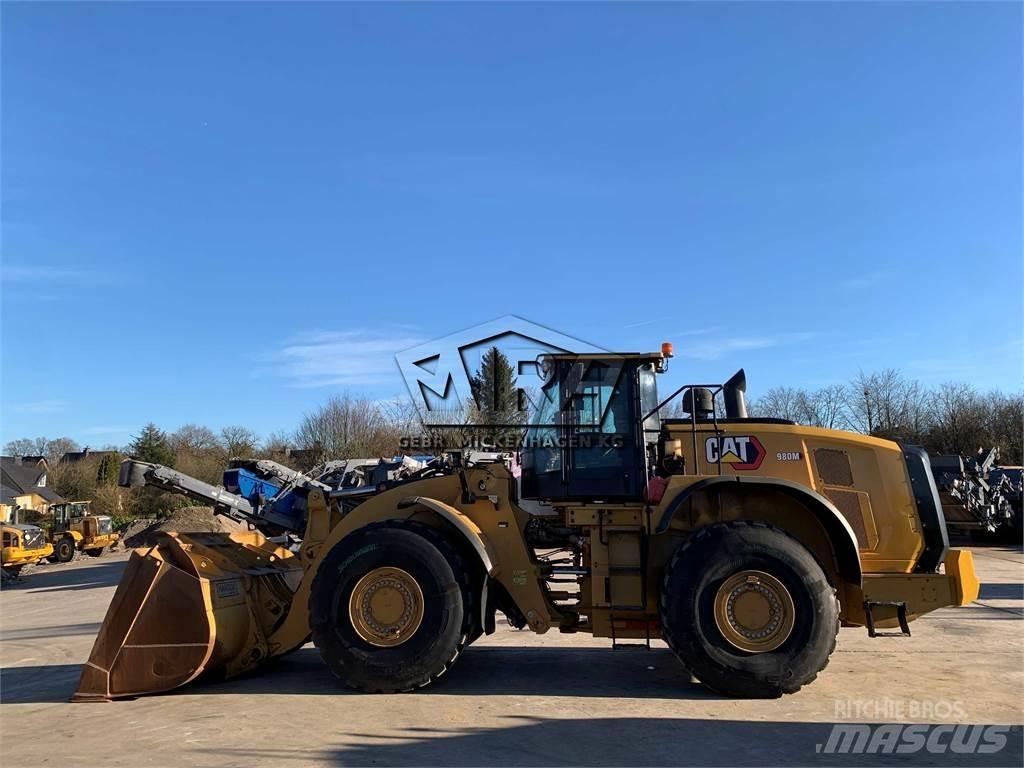 CAT 980M Kolesové nakladače