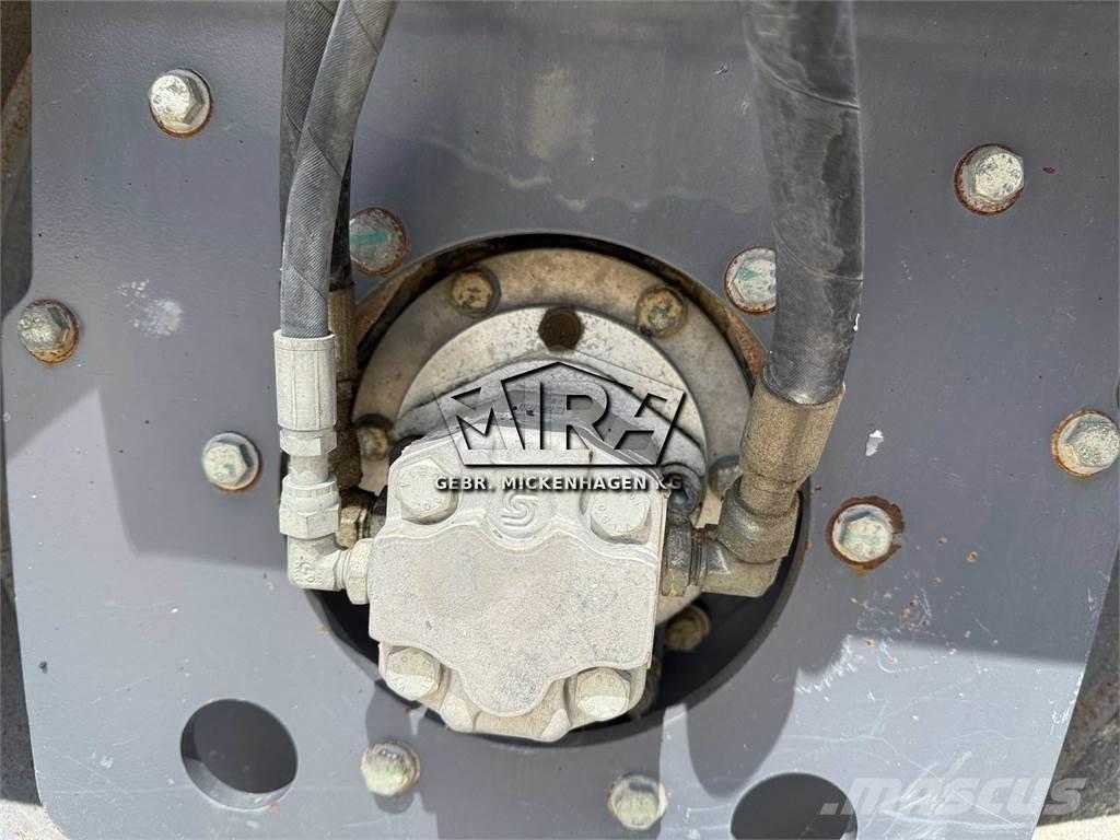 Dynapac CC1200 Tandemové valce