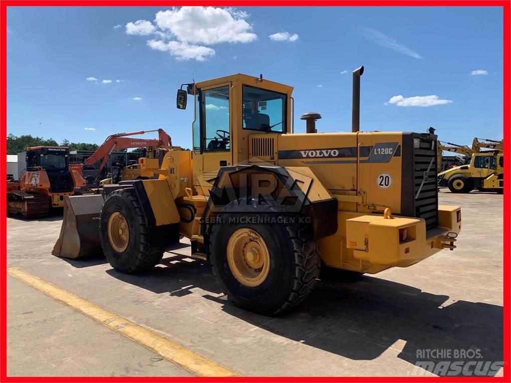 Volvo L 120 C Kolesové nakladače