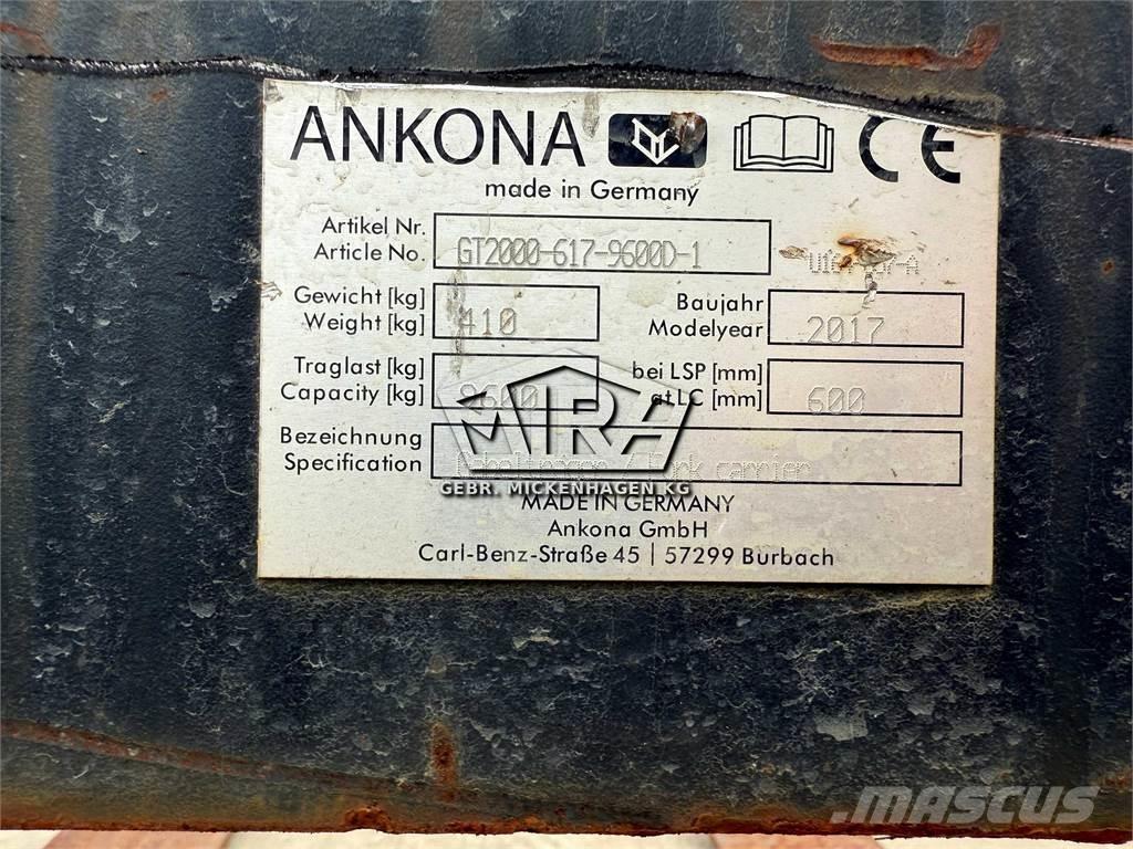 Volvo L150 - L180 Vidlica