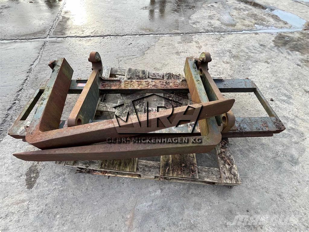 Volvo SW / L90 Vidlica