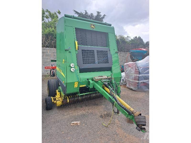 John Deere 592 Lisy na okrúhle balíky