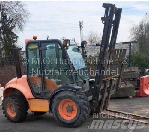 Ausa CH 250 Allrad Terénne vysokozdvižné vozíky