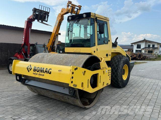 Bobcat 213 DH-4 Ďalšie valce