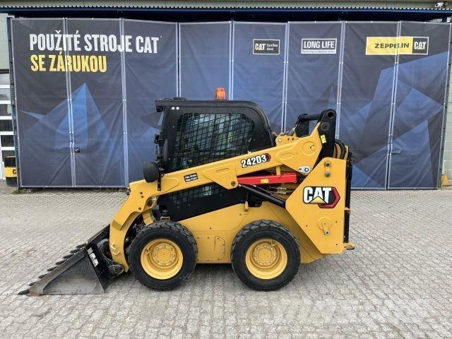 CAT 242D3 Stavebníctvo - ostatné