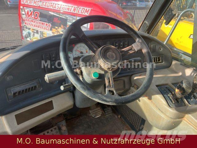 CAT 730 / Dumper Kĺbové nákladné autá