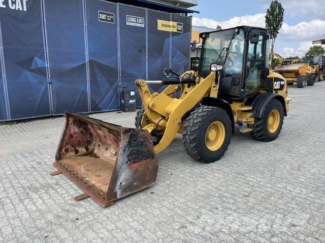 CAT 908M Stavebníctvo - ostatné