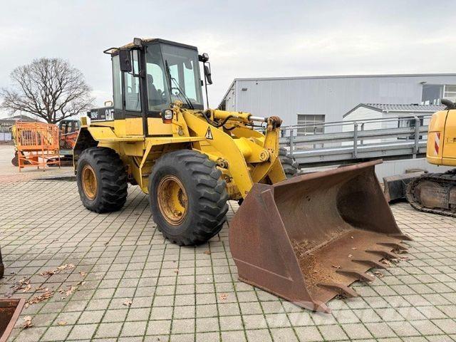 CAT 924F Kolesové nakladače