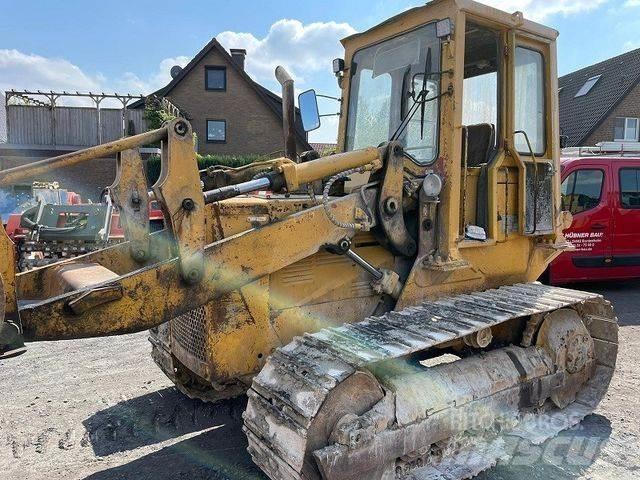 CAT 941 B Pásové dozéry