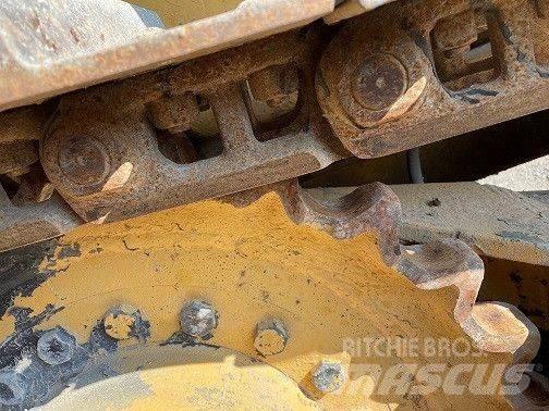 CAT 941 B Pásové dozéry