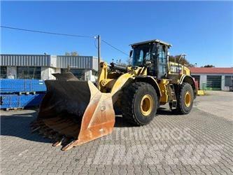 CAT 966 M XE Kolesové nakladače