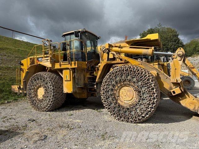 CAT 988 H Kolesové nakladače