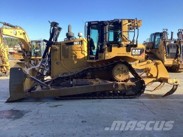 CAT D6T XL Stavebníctvo - ostatné