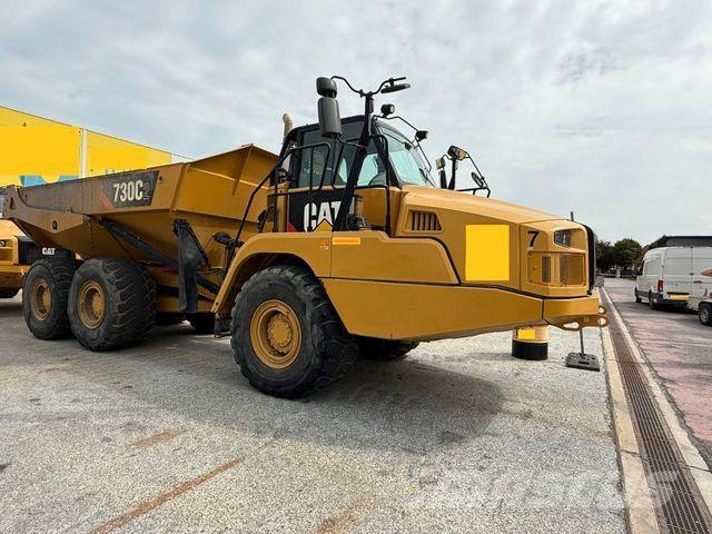 CAT Dumper 730 C2 Kĺbové nákladné autá