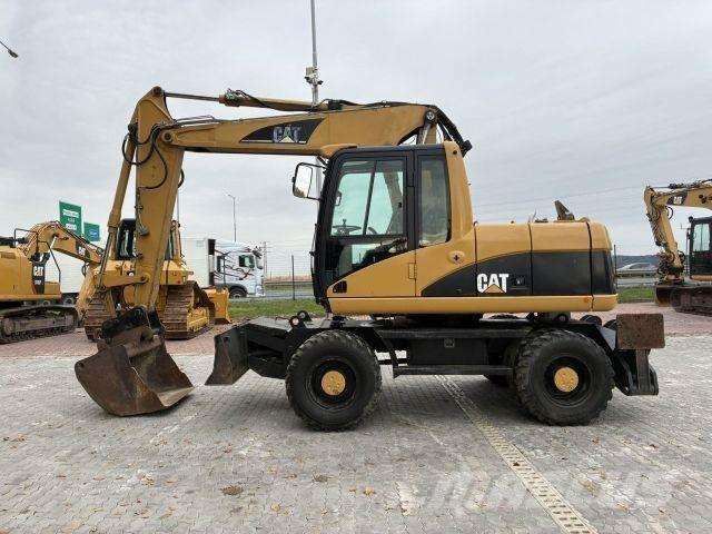 CAT M313C Stavebníctvo - ostatné