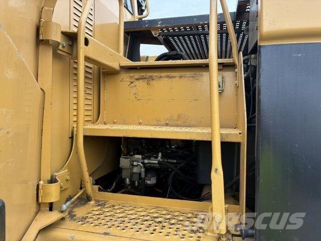 CAT M313C Stavebníctvo - ostatné