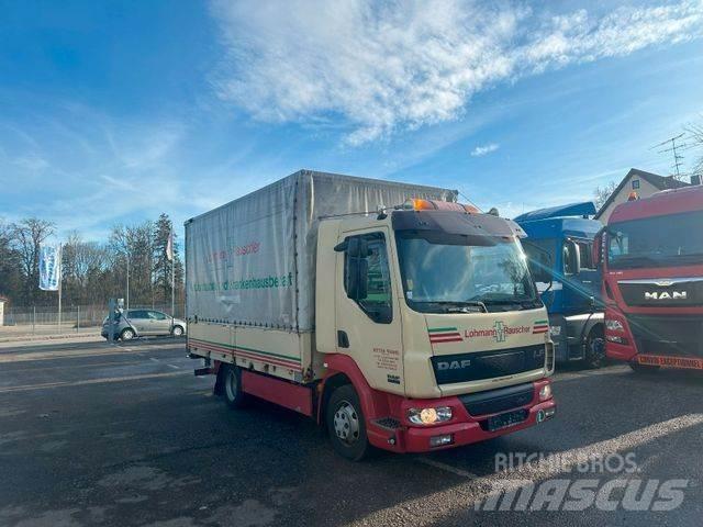 DAF FA45.220 Nákladné vozidlá s bočnou zhrnovacou plachtou