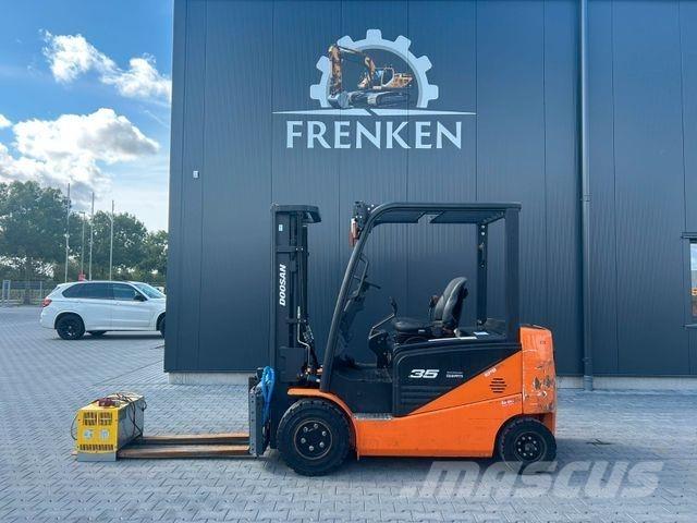 Doosan B 35 NS Akumulátorové vozíky