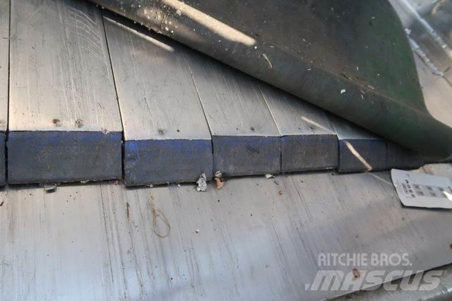Fliegl SDS 350 Skriňové návesy