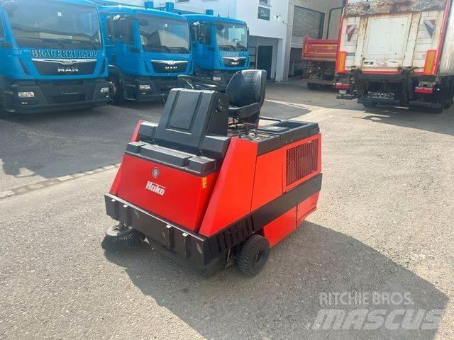 Hako JONAS 1100D Zametacie vozidlá