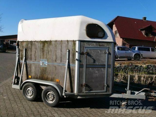  Holz Poly 2 Pferde Prívesy na prepravu zvierat
