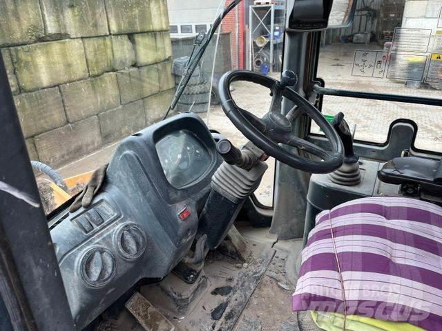 Hyundai HL 760-9 Kolesové nakladače