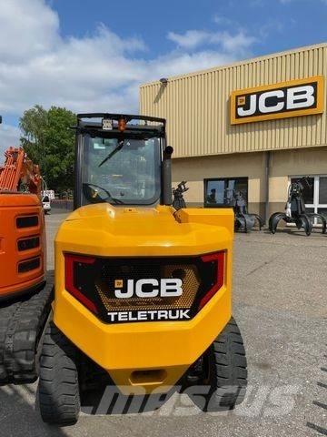 JCB 35-26 4x4 Teleskopické manipulátory