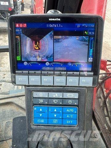 Komatsu 138US-11 Pásové rýpadlá